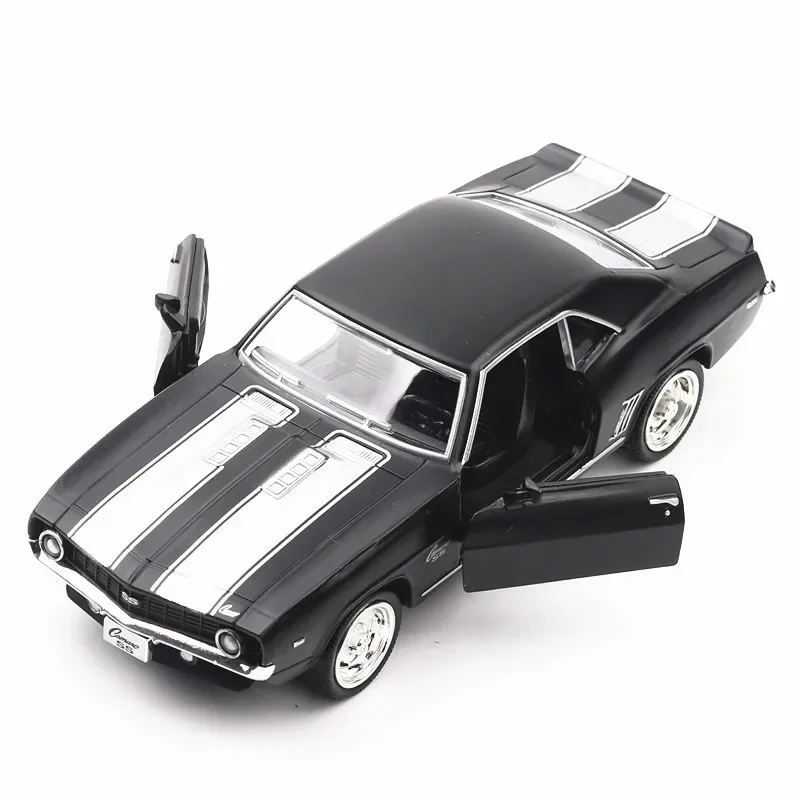 1:36 Chevrolet USA 1969 Camaro – Vintage And Collectible Toys recenzja i cena
