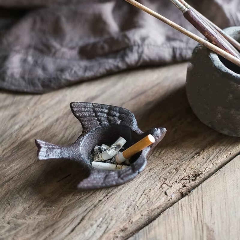 Świecznik w stylu nordyckim, k – Vintage Collectible Ashtrays recenzja i cena