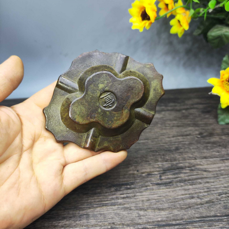 Antyczna kolekcja, miedziana p – Vintage Collectible Ashtrays recenzja i cena