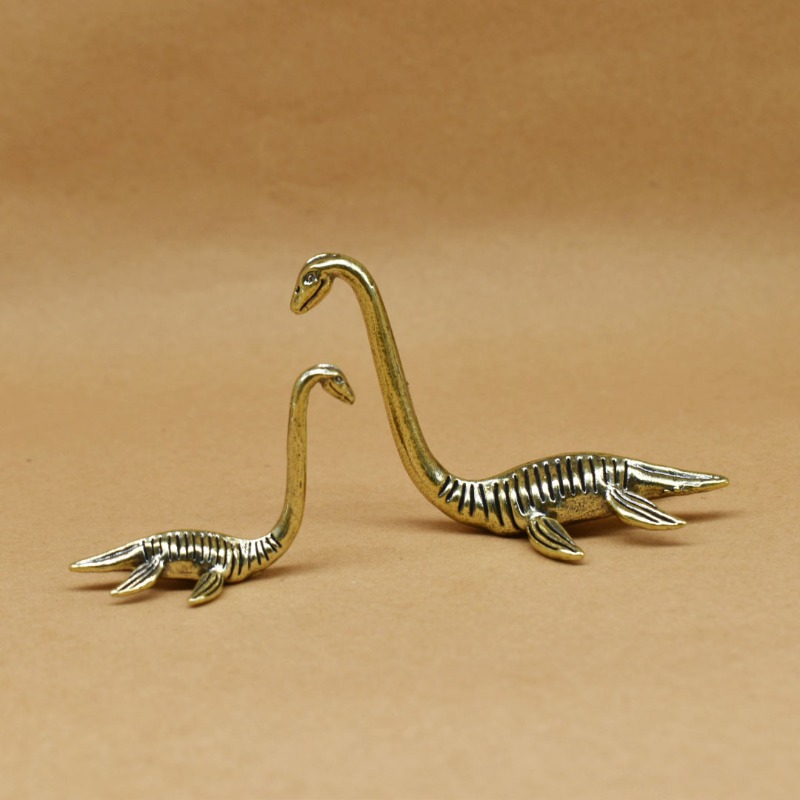 Statuetka Potwora z Loch Ness, – Vintage Collectible Christmas Ornaments recenzja i cena