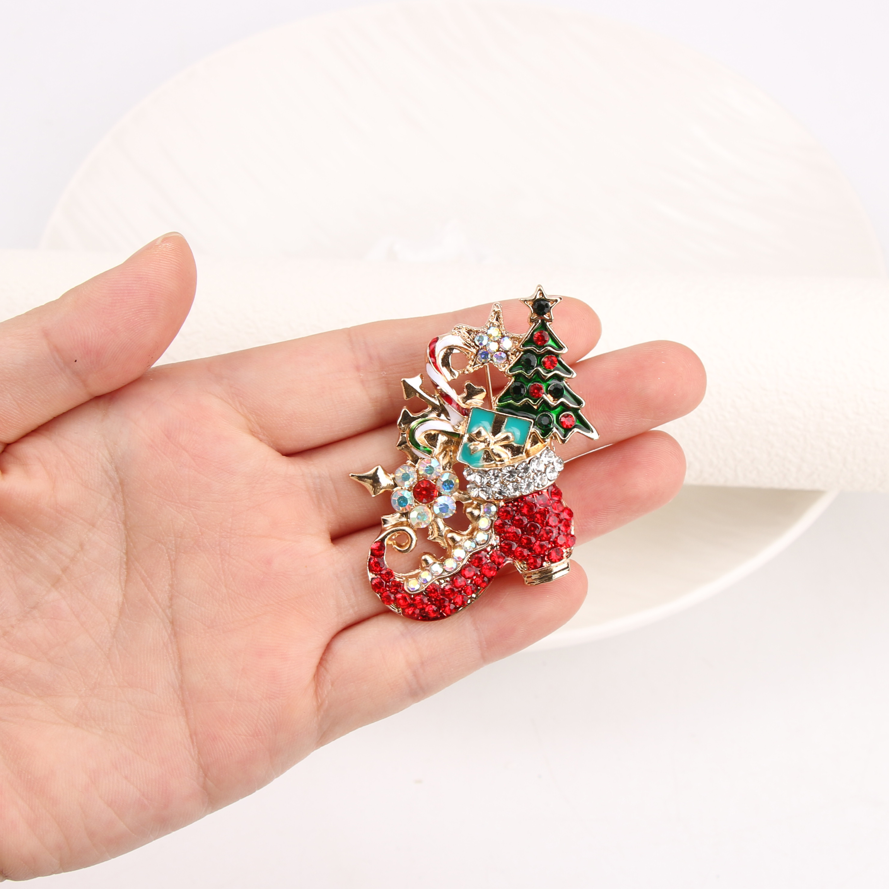 Kolekcja świąteczna Biżuteria  – Vintage Collectible Santa recenzja i cena