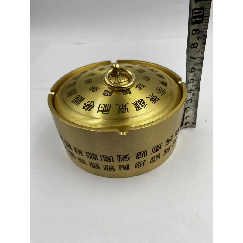 Antyczna Kolekcja z Brązu, Ozd – Vintage Collectible Ashtrays recenzja i cena